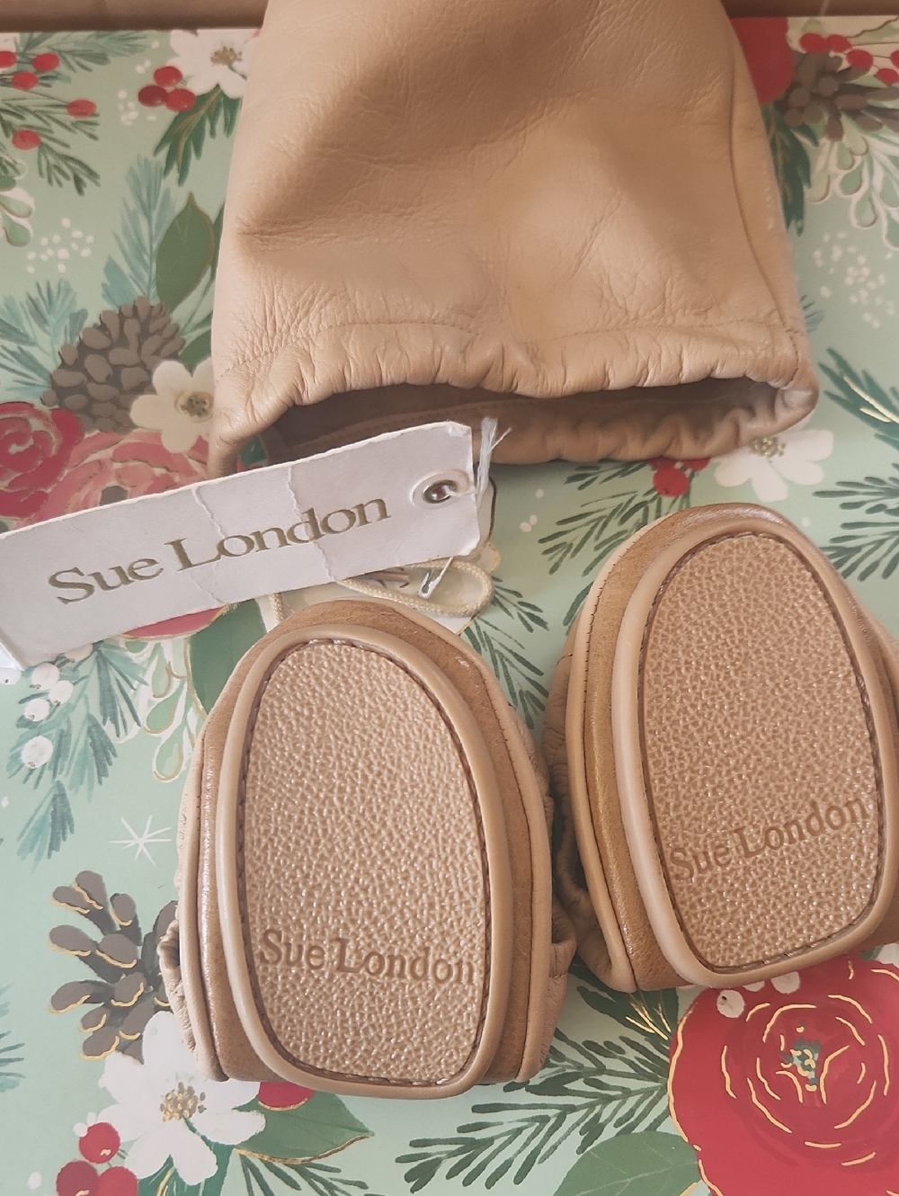 Girls Sue London ballet flats The London Slipper Size 29